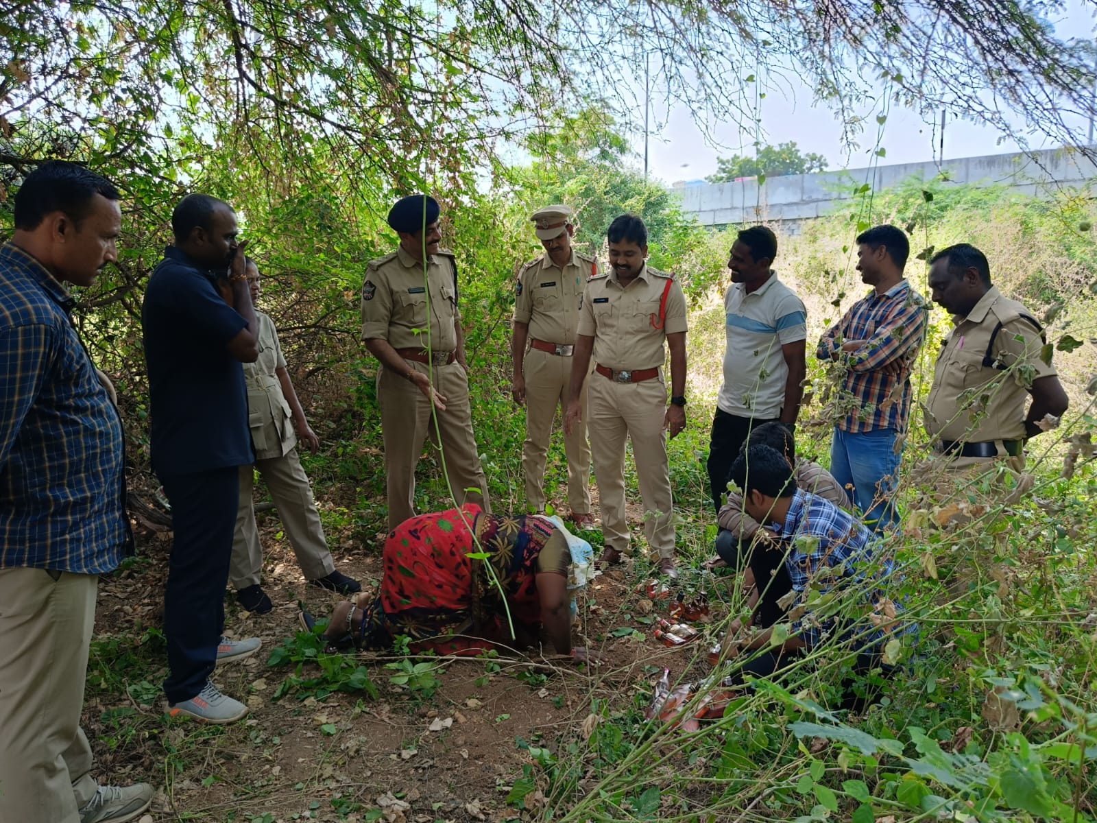 అక్రమ మద్యం స్వాధీనం