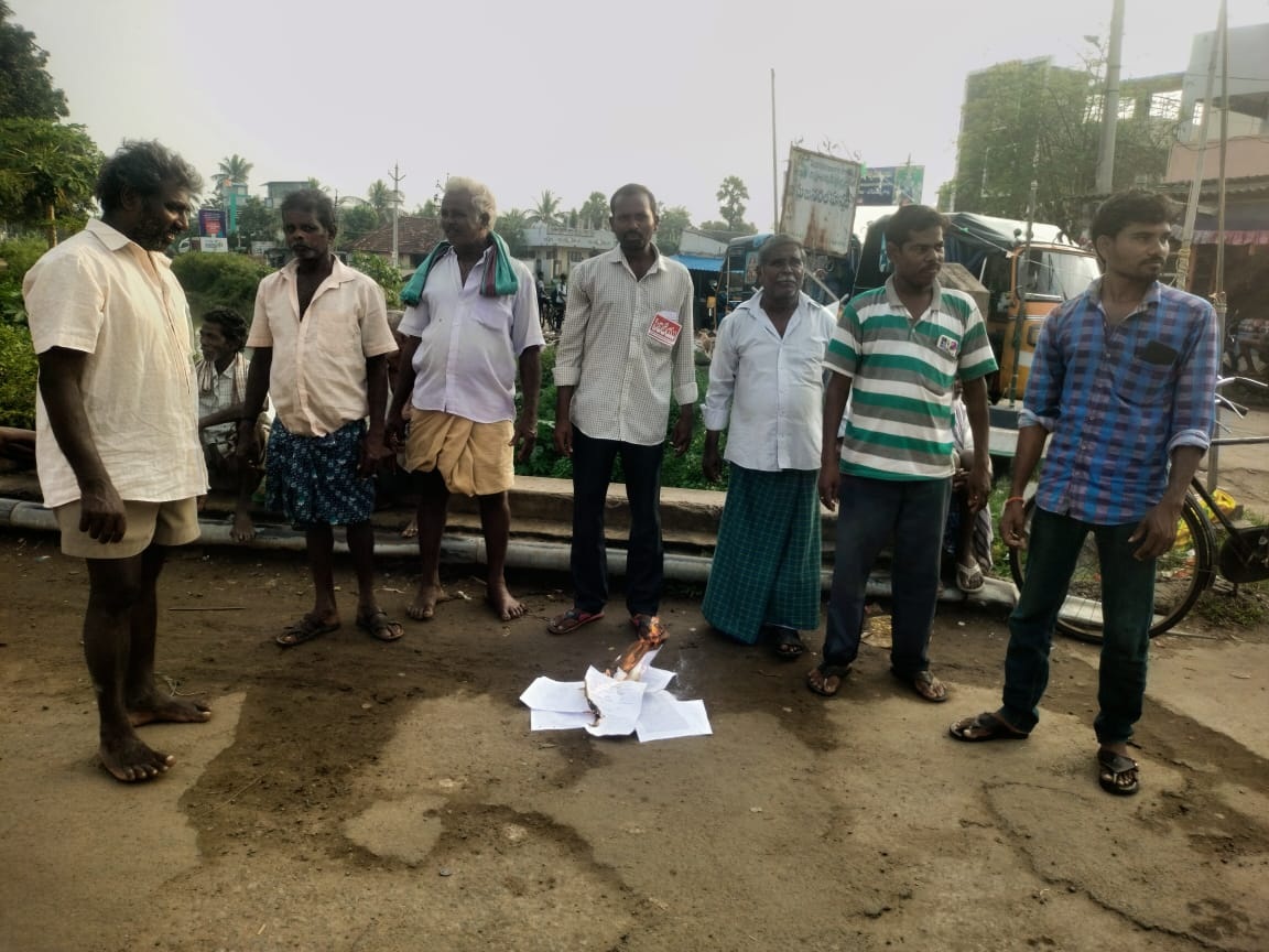 న్యూస్‌ క్లిక్‌ సిబ్బందిపై కేసులు ఉపసంహరించుకోవాలి