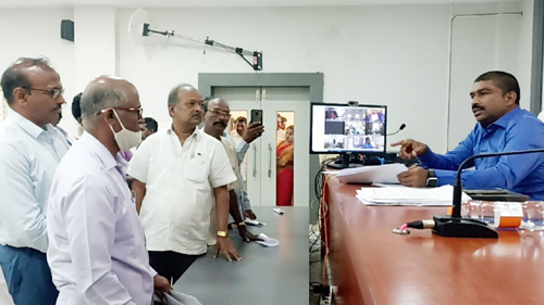 కుందేరులో కట్టడాలపై స్పందనలో డాక్టర్ పాలేటి ఫిర్యాదు