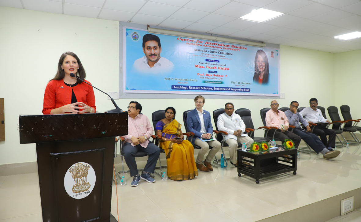 ఇండియా మాదిరే ఆస్ట్రేలియాలోనూ భిన్న సంస్కృతులు