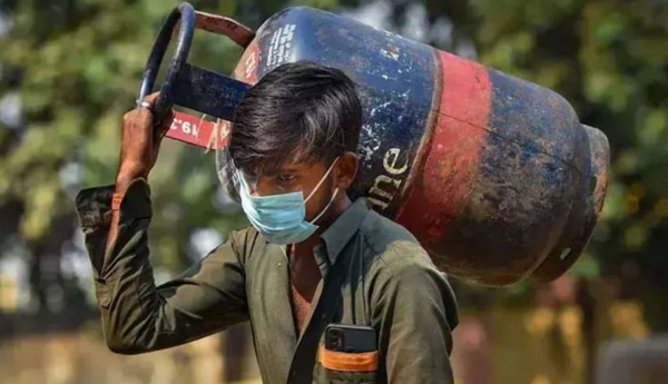 commercial-lpg-cylinder-rates-hiked