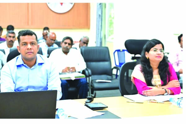 పాలనా అంశాలపై సిఎస్‌ సమీక్ష