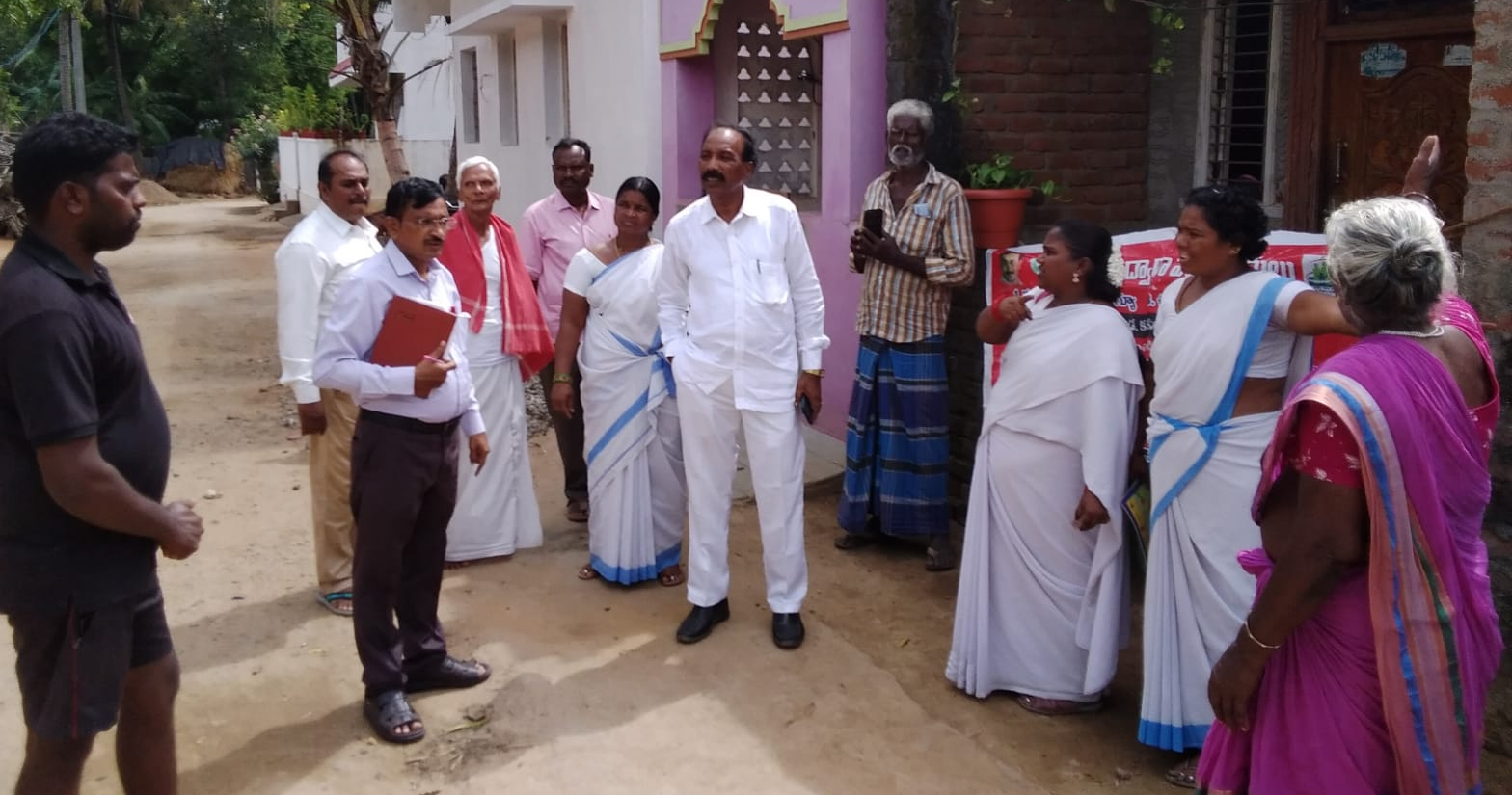 'డెంగ్యూ' జ్వరాల పట్ల నిర్లక్ష్యం వద్దు : సిహెచ్‌ఒ