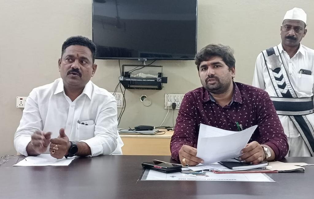 పేరుపాలెం బీచ్‌ వద్ద ప్రత్యేక ఏర్పాట్లు చేయాలి