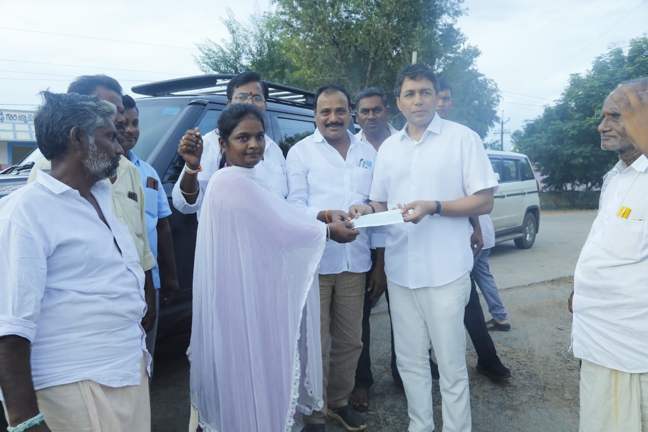 జనరంజకంగా ముఖ్యమంత్రి పాలన