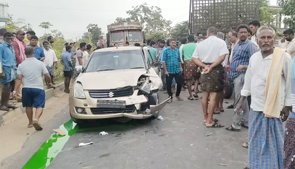 Car-accident-in-Bhadradri-Person-seriously-injured-Smuggler-arrested