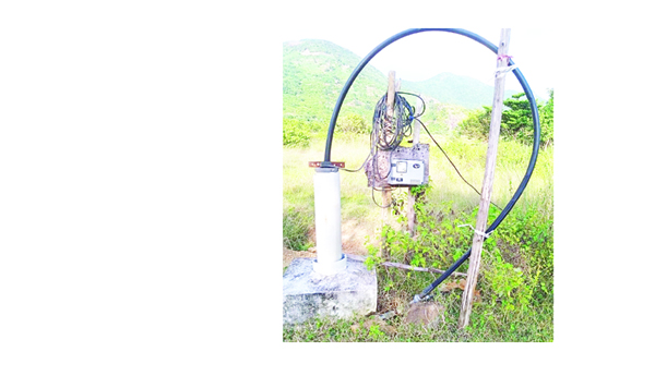 గిరిజన తండాలో తాగునీటి వెతలు