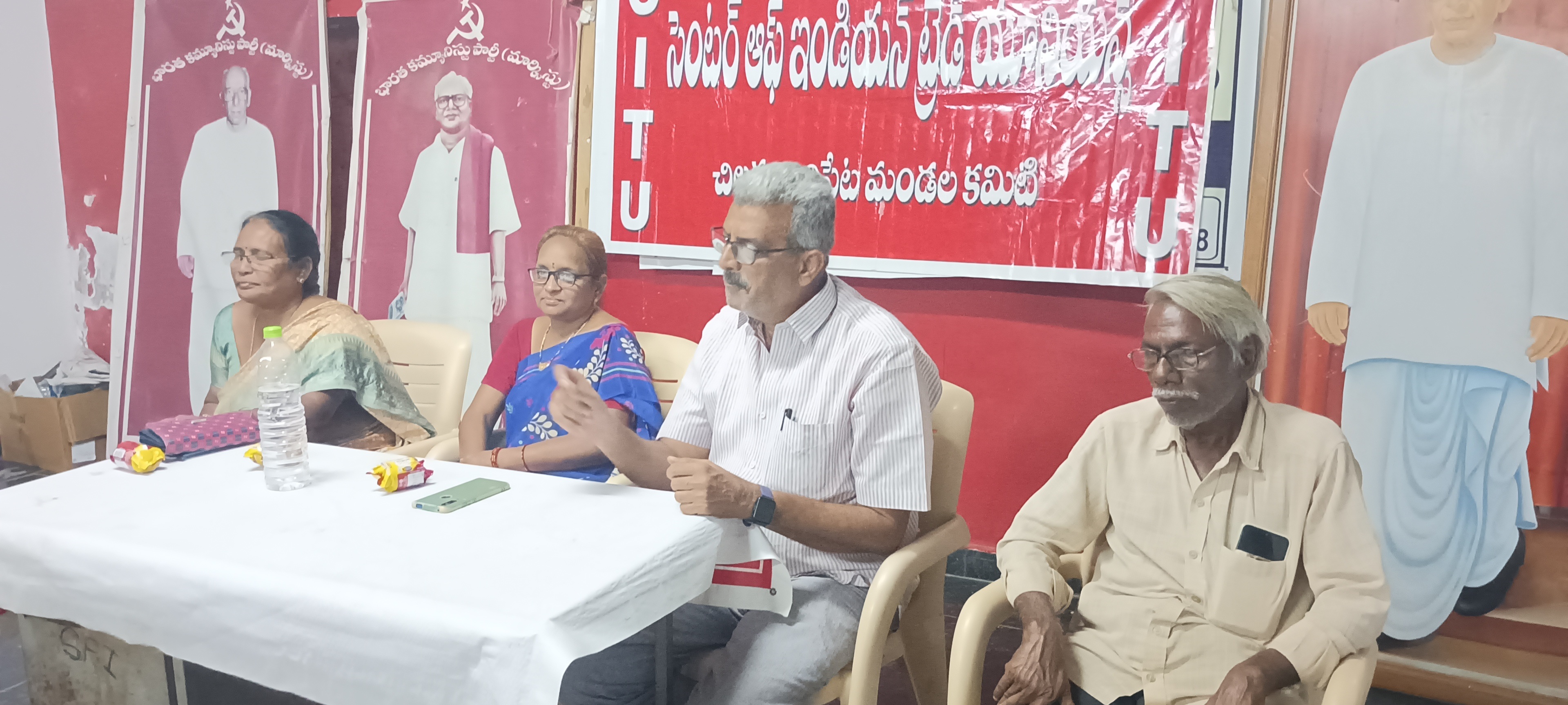 27, 28 తేదీల్లో అంగన్వాడీల మహాధర్నా