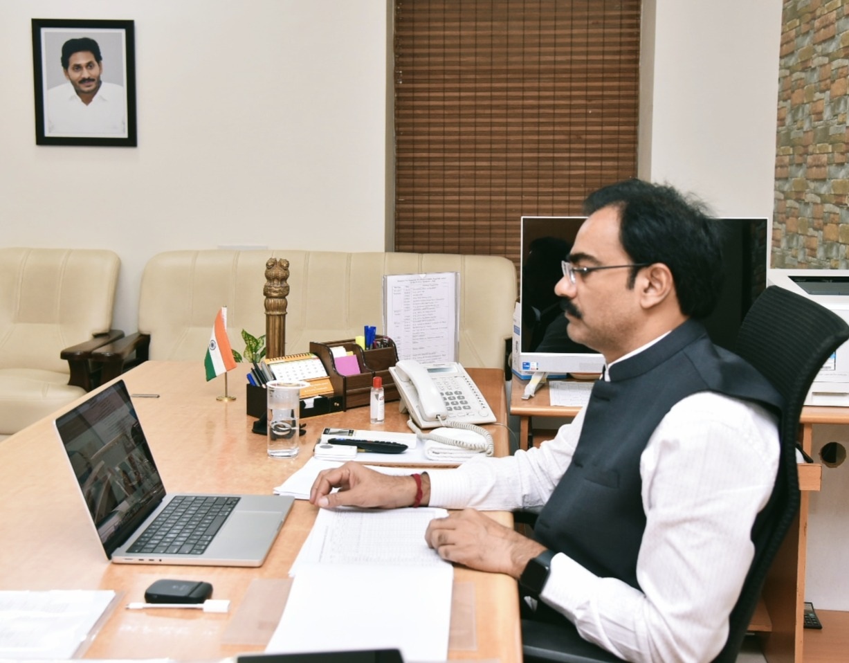 పత్తి రైతుల వివరాలు రైతు భరోసా కేంద్రాల్లో నమోదు