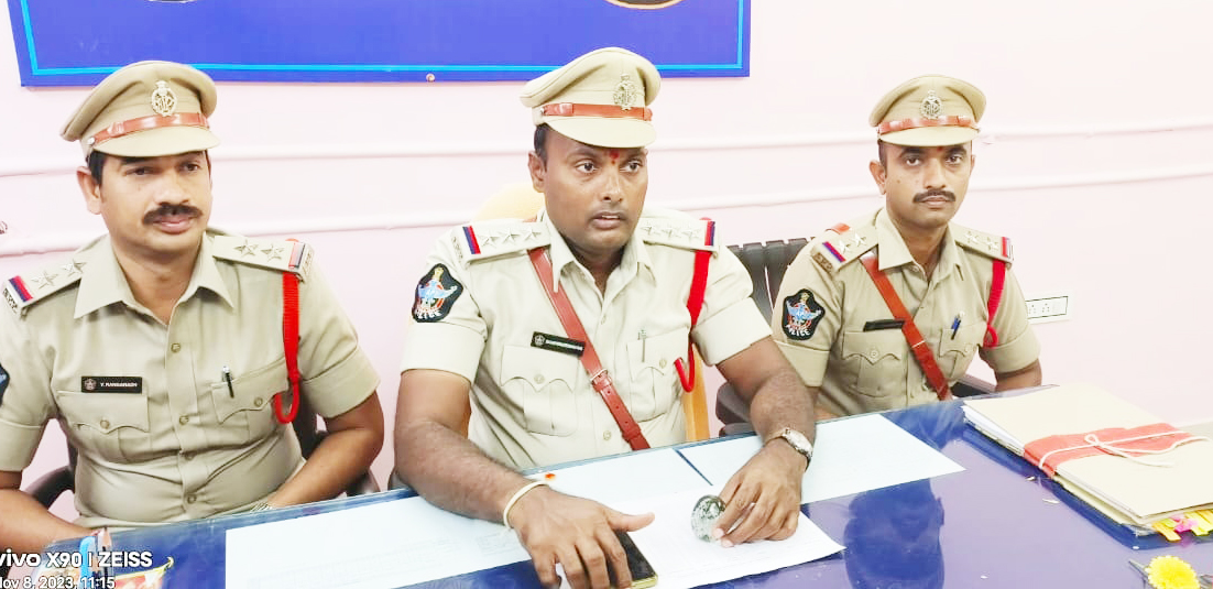 బాణసంచా దుకాణదారులకు సూచనలు