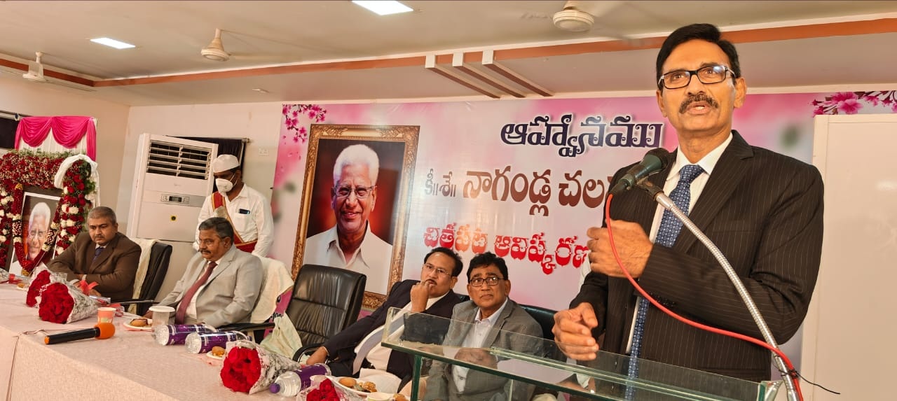 న్యాయవ్యవస్థ, లాయర్లపై దాడులు