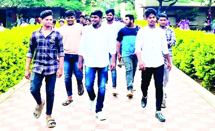 విద్యా సంస్థల బంద్‌ విజయవంతం