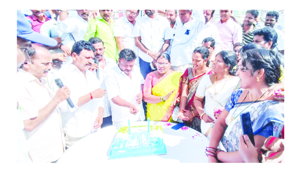 హామీలన్నీ అమలు : ఎమ్మెల్యే