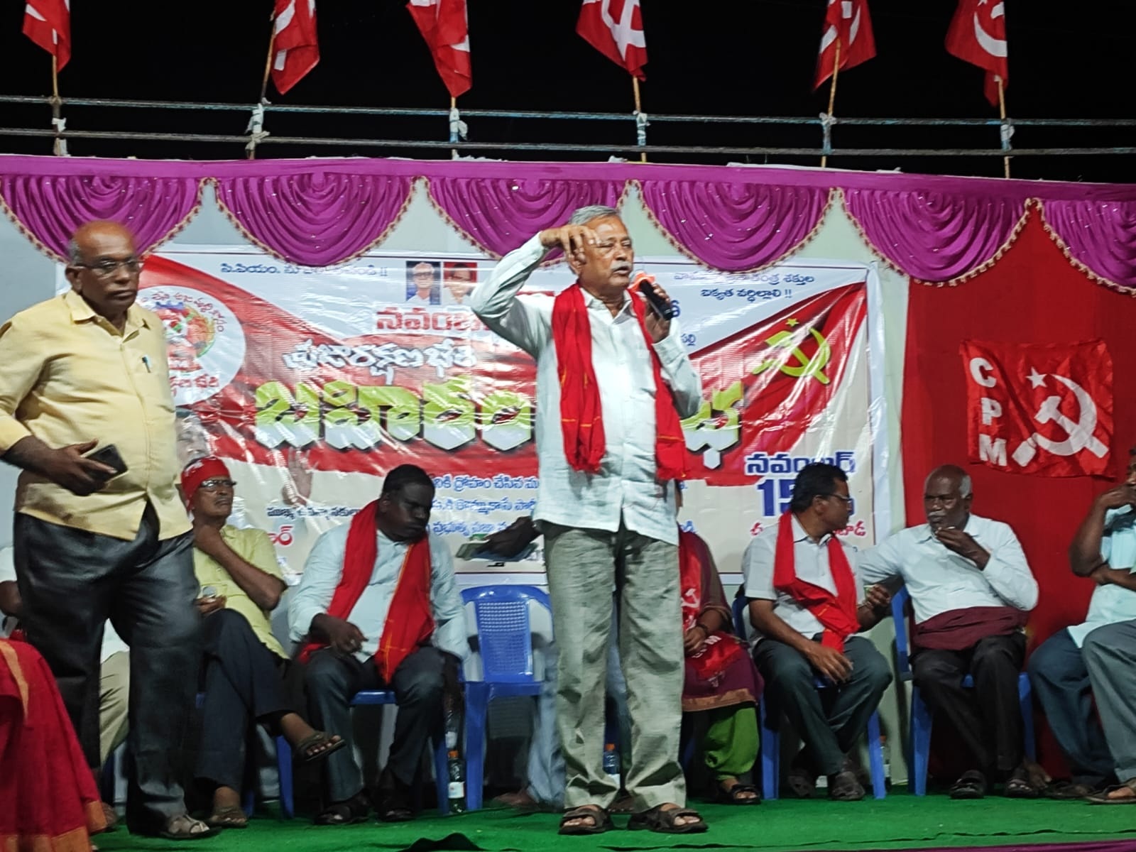 అసమానతలు లేని అభివృద్ధే ధ్యేయం