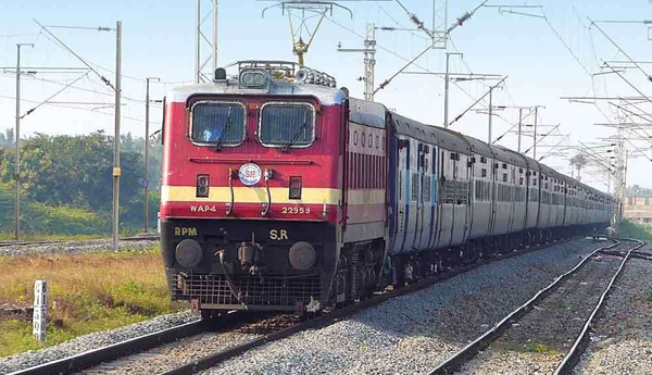nearly-1575-crore-passengers-travelled-in-railways