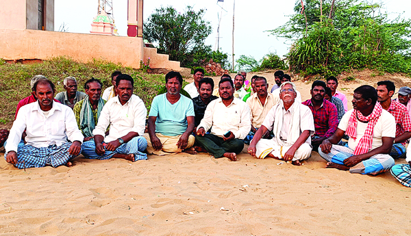 రౌడీలుగా ముద్ర వేస్తే సహించం