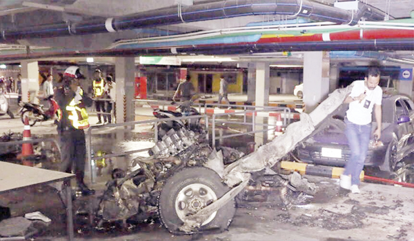 జీవితాన్ని ఎవరిస్తారు?