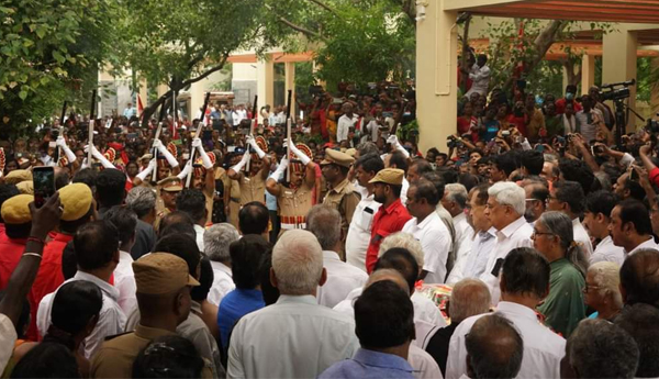 A-tearful-farewell-to-Shankaraiah