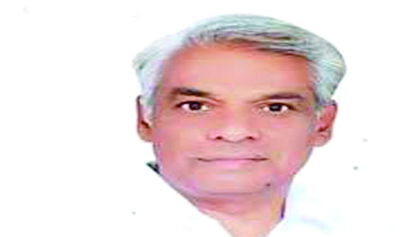 ప్రభుత్వ విద్యార్ధులు 43 లక్షలకు పెరిగి 60 శాతం దాటడం చరిత్రలోనే మొదటిసారి. అమ్మ ఒడి, నాడు-నేడు వల్ల మన రాష్ట్రంలో ఈ పెరుగుదల కొంత ఎక్కువగా ఉండడాన్ని కూడా ఎవ్వరూ కాదనలేరు. కానీ సమస్య వీళ్ళని మన బడుల్లో నిలుపుకోవడమెలా అనేది. దీనికి తగ్గట్టు వసతులు పెంచాలి. తగినంత మంది టీచర్లను నియమించాలి. ఒక నమ్మకం వాళ్ళకి కల్పించాలి. కానీ సర్కారు వద్ద ఈ ప్రణాళికేమీ లేదు. గత ఏడాదంతా సగానికి సగం ప్రాథమిక పాఠశాలలు ఏకోపాధ్యాయ పాఠశాలలుగానే నడిచాయి. హైస్కూళ్ళలో సబ్జెక్టు టీచర్లు లేరు. వేల పోస్టులు ఖాళీగా వుండటంతో అంతా బూడిదలో పోసిన పన్నీరైంది. ఇప్పుడు 'తరలింపు' మొదలవ్వడంతో దిక్కుతోచని పరిస్థితి ఏర్పడింది.
